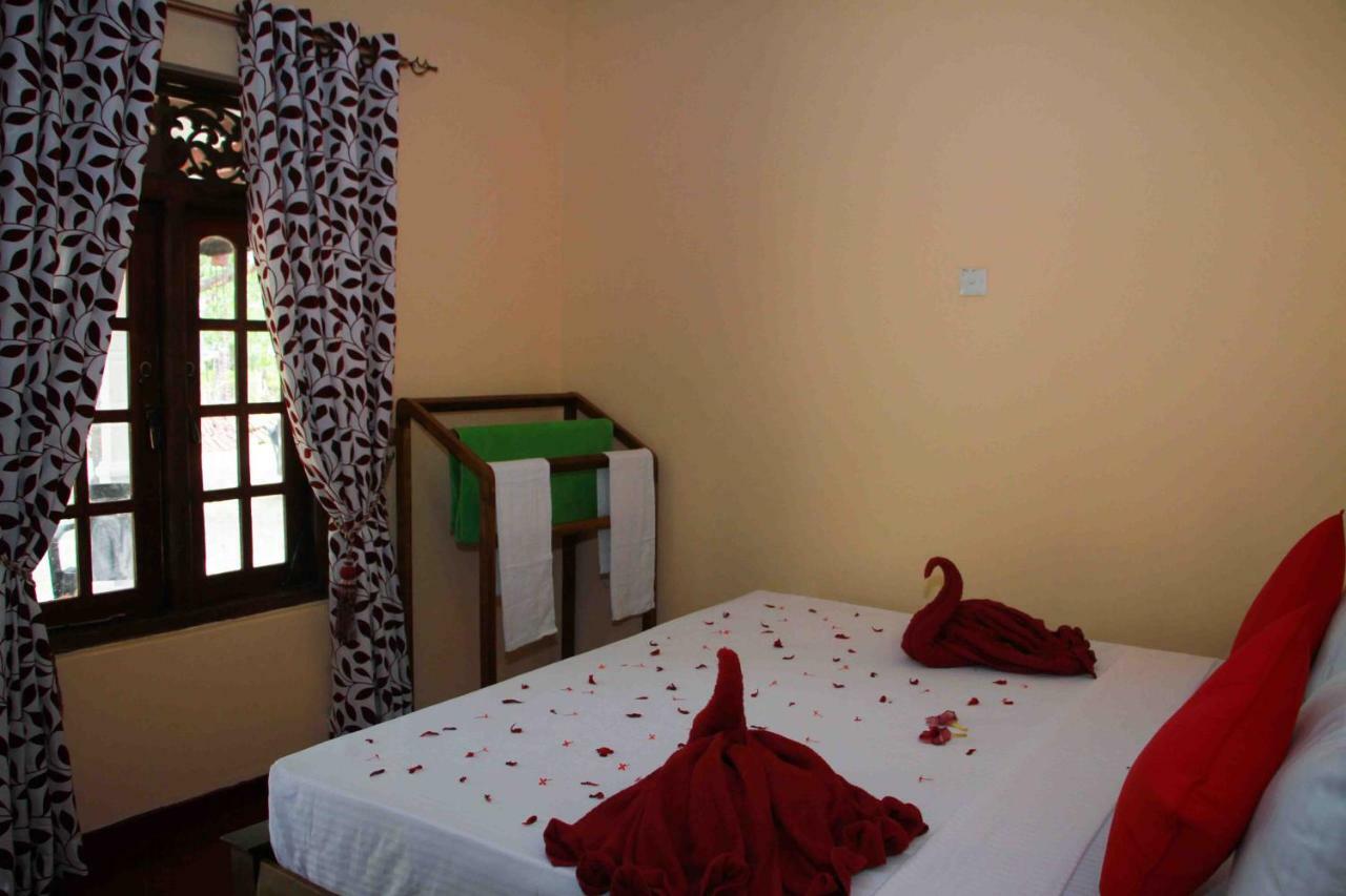Wijesiri Family Guest House Sigiriya Bagian luar foto