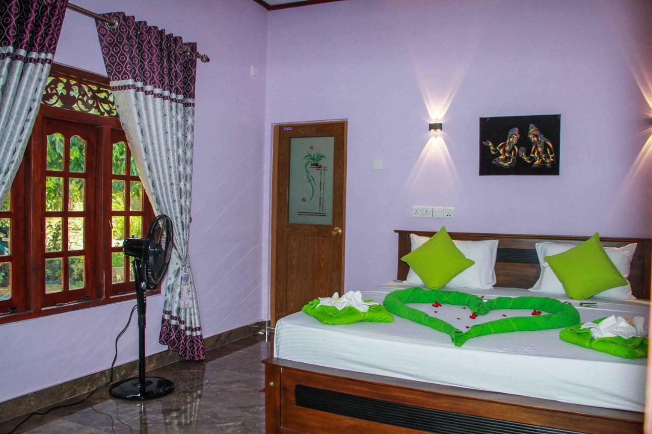Wijesiri Family Guest House Sigiriya Bagian luar foto